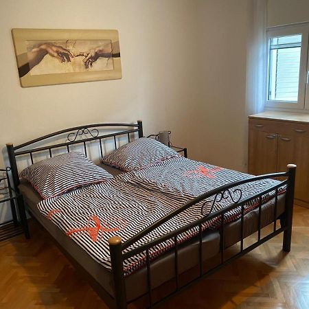 Apartmani Area Doma トロギール エクステリア 写真