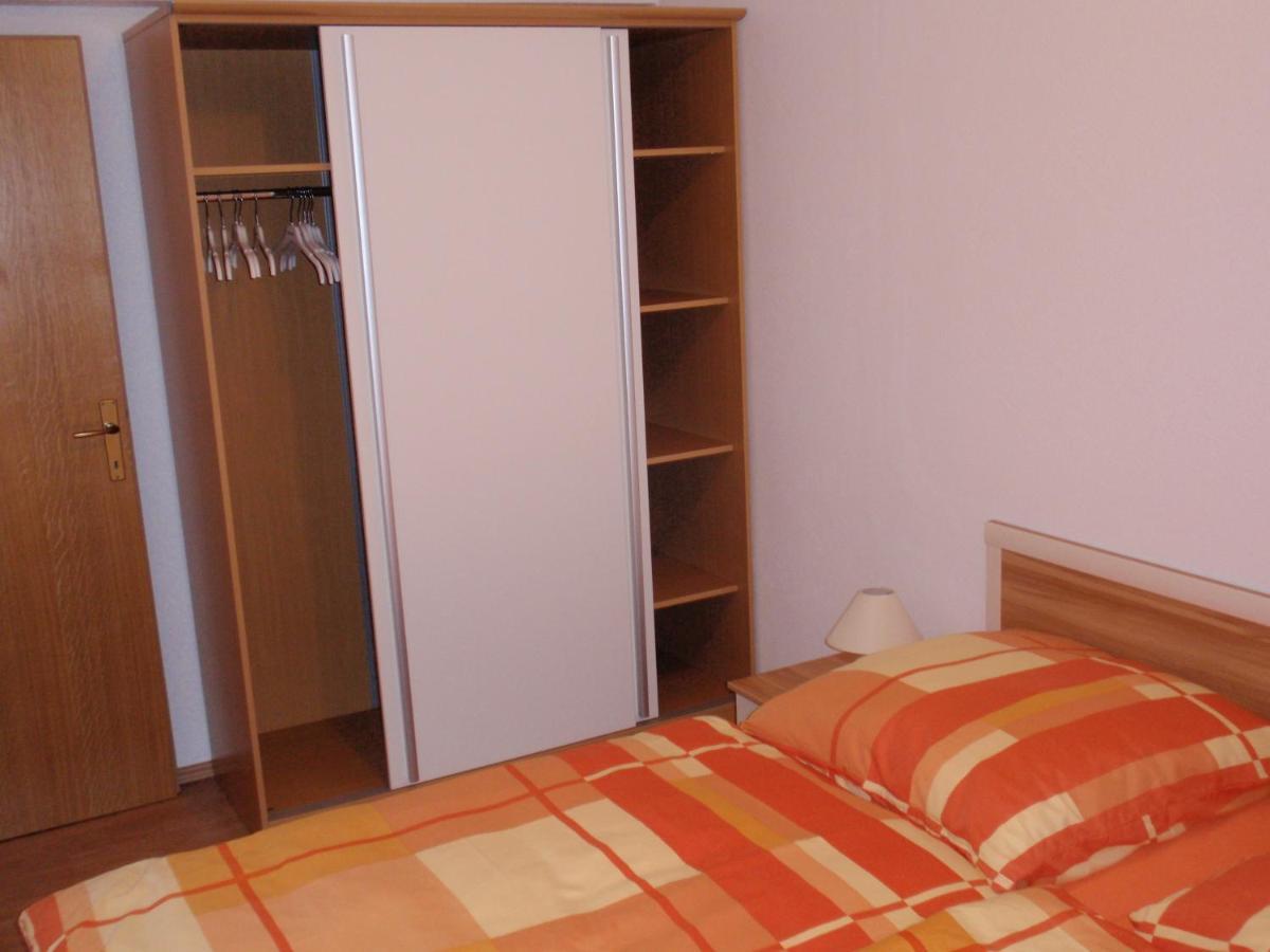 Apartmani Area Doma トロギール エクステリア 写真